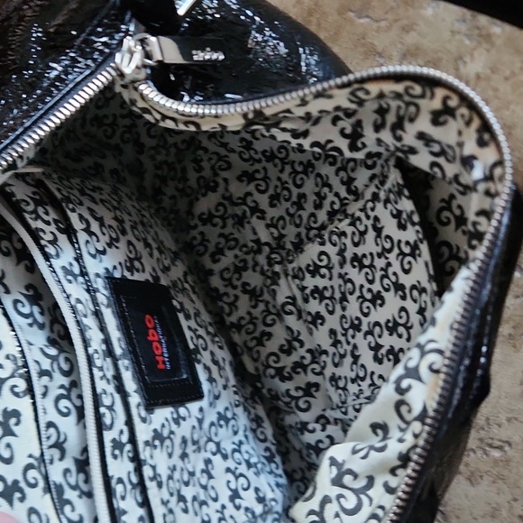 Hobo International shoulder black purse - Picture 4 of 11